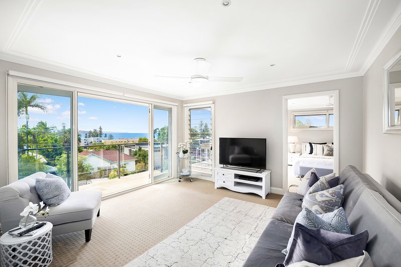 Photo - 22 Eastbank Avenue, Collaroy NSW 2097 - Image 6