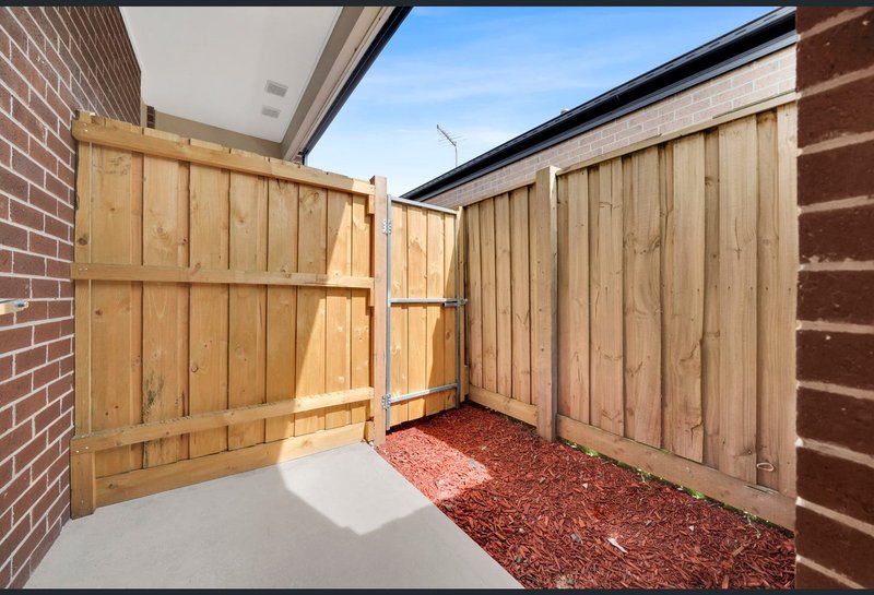 Photo - 22 Echidna Drive, Beveridge VIC 3753 - Image 14