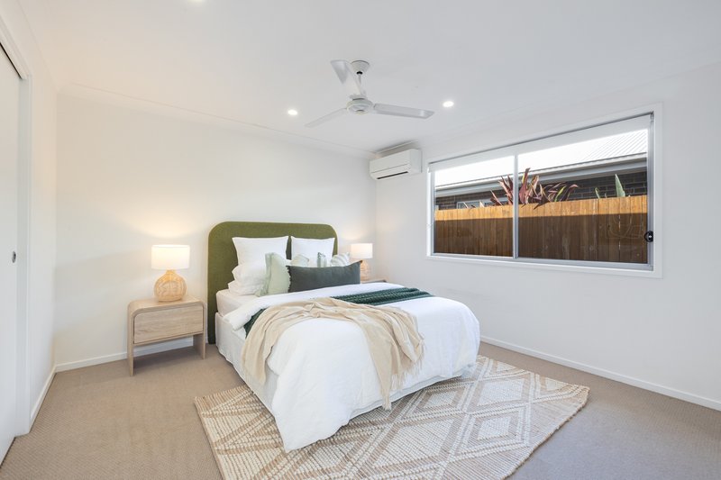 Photo - 2/2 Egret Place, Bli Bli QLD 4560 - Image 7