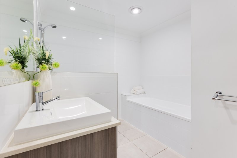 Photo - 2/2 Egret Place, Bli Bli QLD 4560 - Image 11