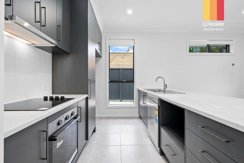 Photo - 22 Elgin Street, Woodville Park SA 5011 - Image 6