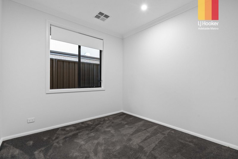 Photo - 22 Elgin Street, Woodville Park SA 5011 - Image 12