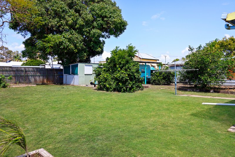 Photo - 22 Elizabeth Street, Urangan QLD 4655 - Image 19