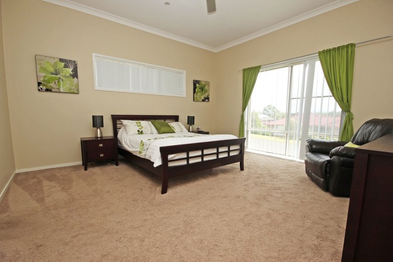 Photo - 22 Ellerslie Crescent, Laurieton NSW 2443 - Image 3