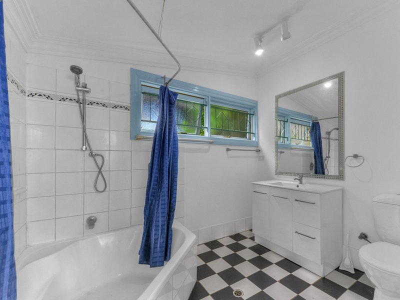 Photo - 22 Elliott Street, Kangaroo Point QLD 4169 - Image 13