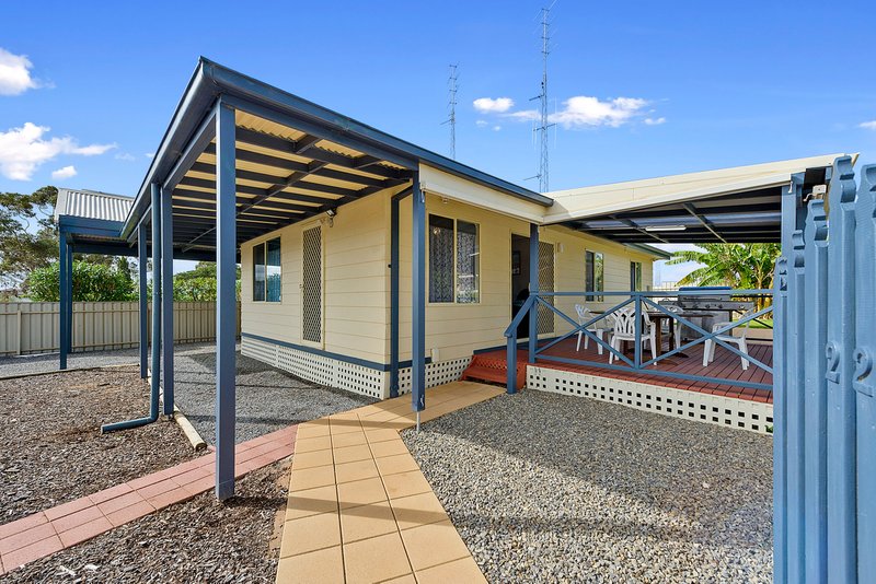 Photo - 22 Emerson Street, Port Hughes SA 5558 - Image 2