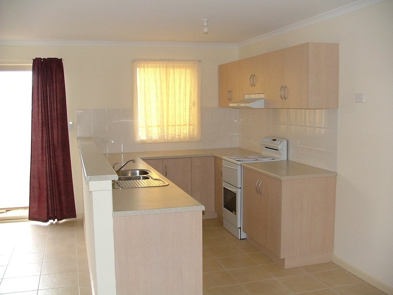 Photo - 22 Emma Street, Port Pirie SA 5540 - Image 3