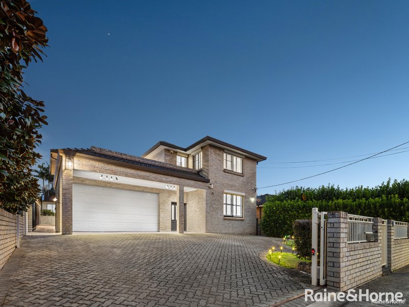 Photo - 22 Empire Avenue, Concord NSW 2137 - Image 1