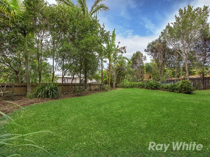 Photo - 22 Ennor Street, Wavell Heights QLD 4012 - Image 17