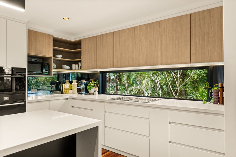 Photo - 22 Eppalong Street, The Gap QLD 4061 - Image 6