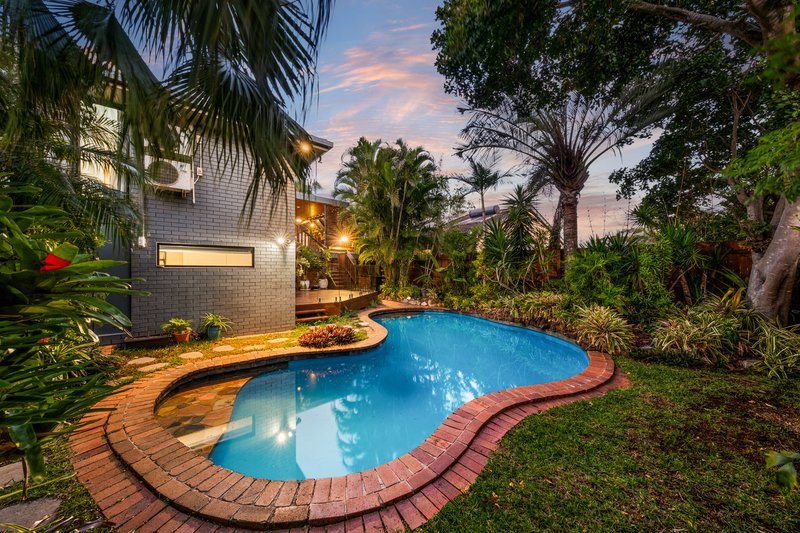 Photo - 22 Eppalong Street, The Gap QLD 4061 - Image 12