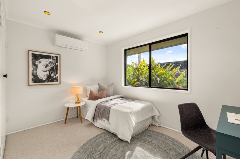 Photo - 22 Eppalong Street, The Gap QLD 4061 - Image 15