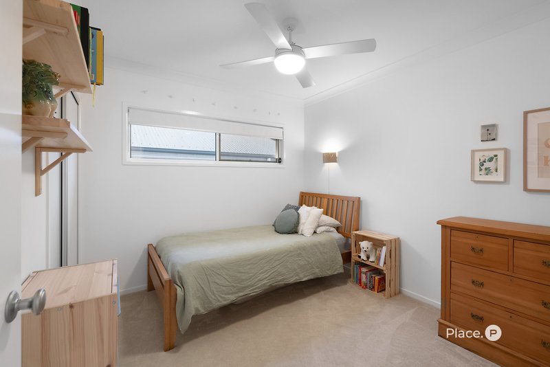 Photo - 22 Erica Street, Cannon Hill QLD 4170 - Image 20