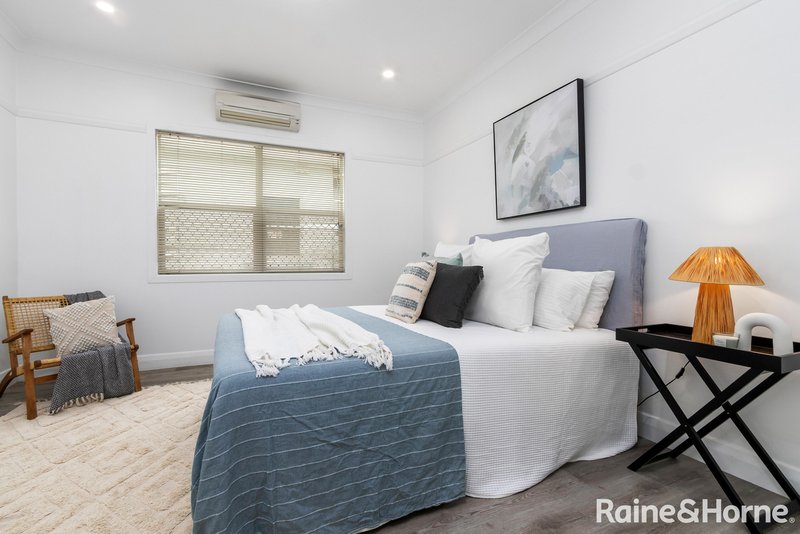 Photo - 22 Ernest Street, Belmont NSW 2280 - Image 11