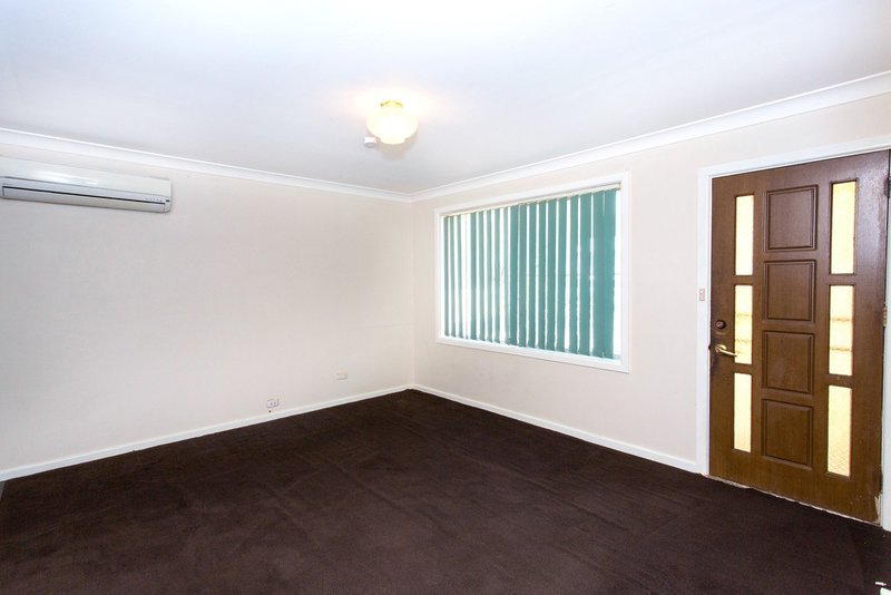 Photo - 22 Eulo Street, Cowra NSW 2794 - Image 4