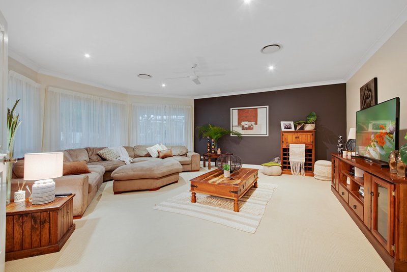 Photo - 22 Evergreen Drive, Glenview QLD 4553 - Image 7