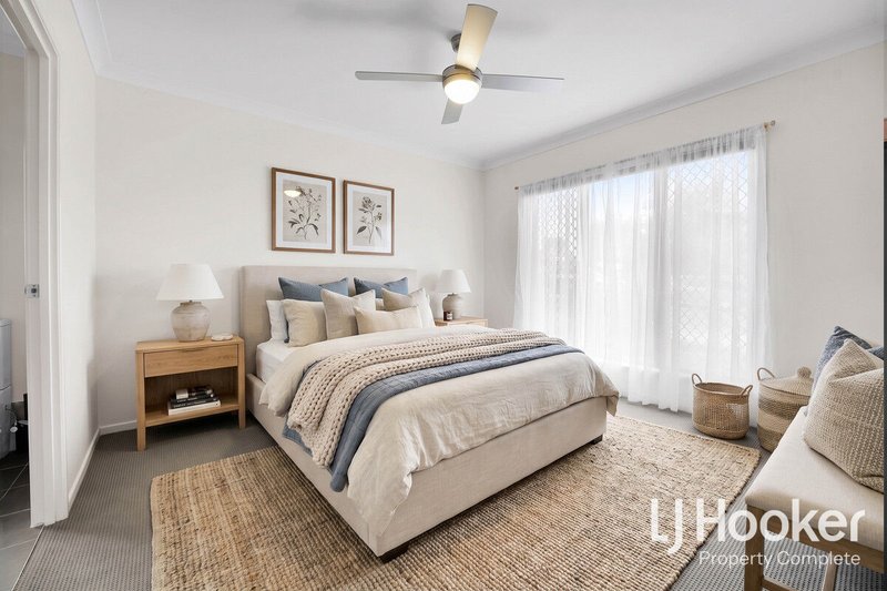 Photo - 22 Expedition Road, Yarrabilba QLD 4207 - Image 5
