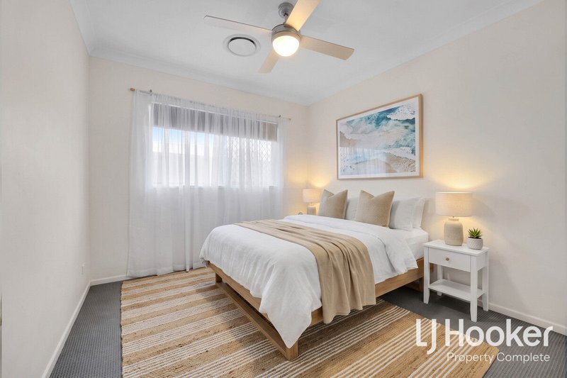 Photo - 22 Expedition Road, Yarrabilba QLD 4207 - Image 7