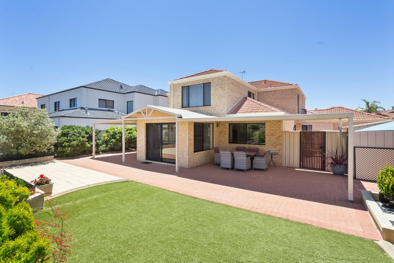 Photo - 22 Fairbairn Road, Coogee WA 6166 - Image 15