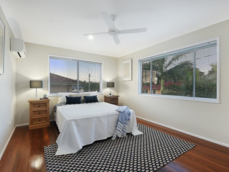 Photo - 22 Fairlane Street, Chermside West QLD 4032 - Image 14