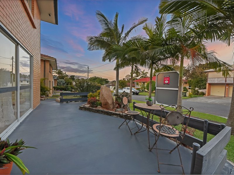 Photo - 22 Fairlane Street, Chermside West QLD 4032 - Image 21