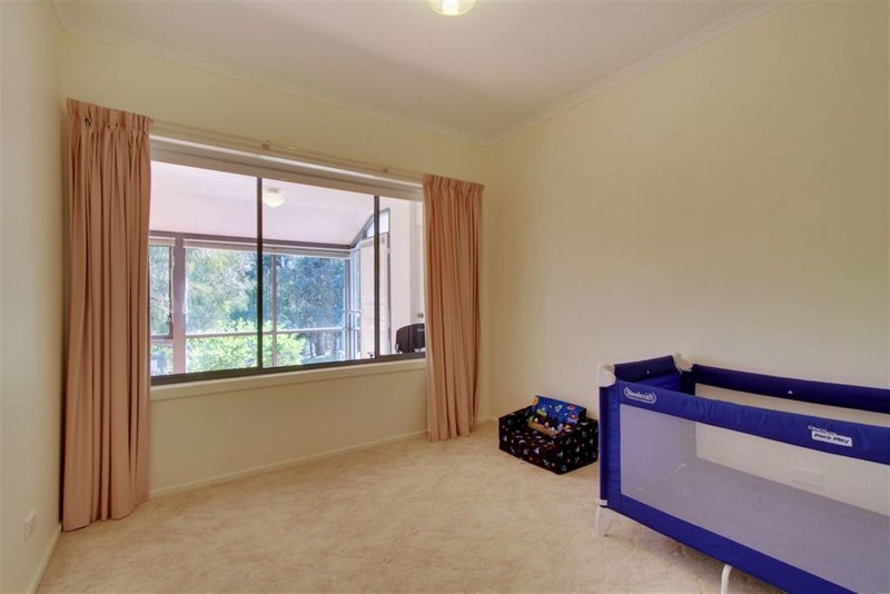 Photo - 22 Fairway Drive, Kingston TAS 7050 - Image 15