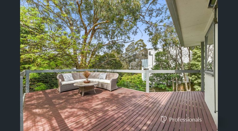 Photo - 22 Falconer Street, Glen Waverley VIC 3150 - Image 16