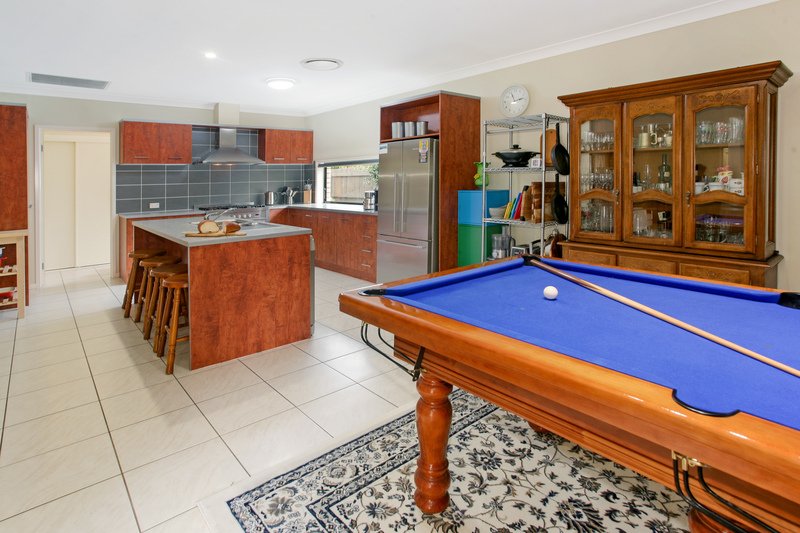 Photo - 22 Fantail Crescent, Mango Hill QLD 4509 - Image 3