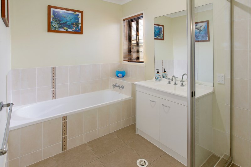 Photo - 22 Fantail Crescent, Mango Hill QLD 4509 - Image 12