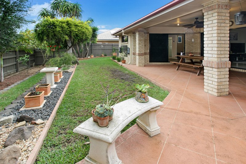 Photo - 22 Fantail Crescent, Mango Hill QLD 4509 - Image 13