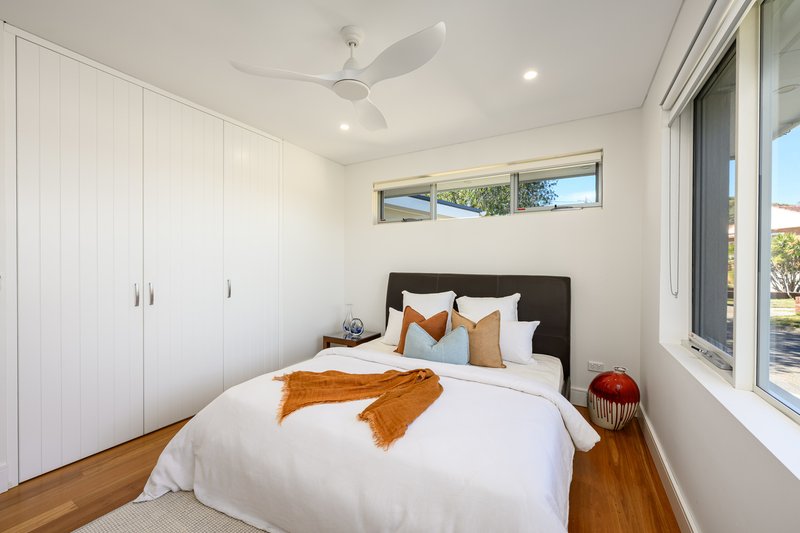 Photo - 22 Faye Avenue, Blakehurst NSW 2221 - Image 10