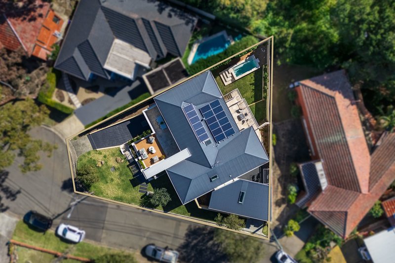 Photo - 22 Faye Avenue, Blakehurst NSW 2221 - Image 14
