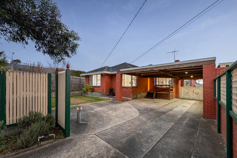 22 Faye Street, Burwood East VIC 3151