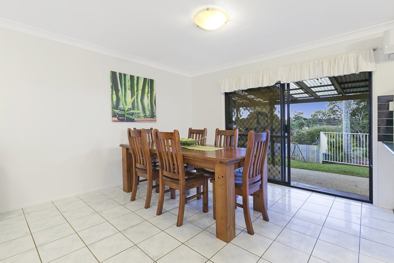 Photo - 22 Ferndown Street, Alexandra Hills QLD 4161 - Image 7