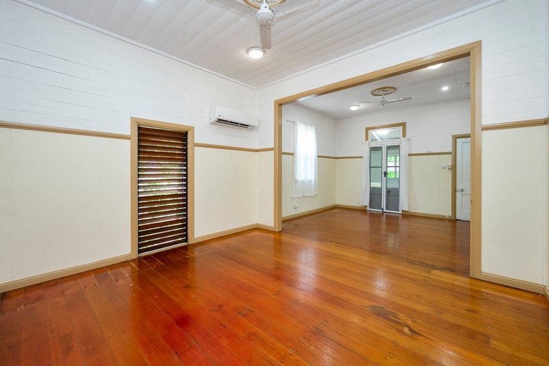 Photo - 22 Fifth Avenue, South Townsville QLD 4810 - Image 4