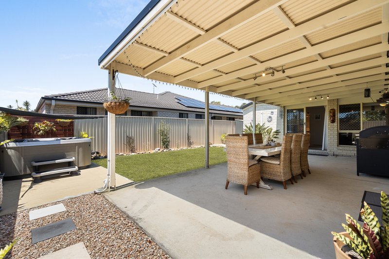 Photo - 22 Fir Place, Warner QLD 4500 - Image 20