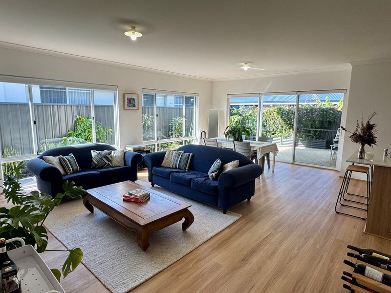 Photo - 22 Fleetwood Loop, Dunsborough WA 6281 - Image 6