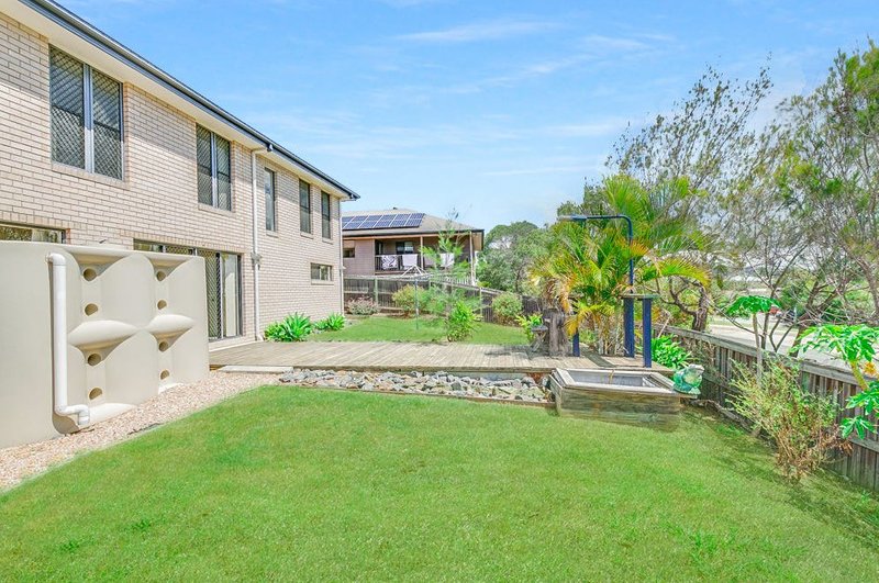 Photo - 22 Fontanna Way, Springfield Lakes QLD 4300 - Image 12