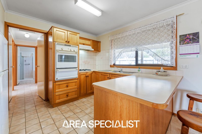 Photo - 2/2 Forster Street, Noble Park VIC 3174 - Image 4