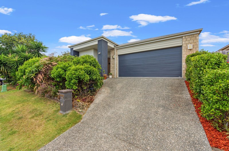 Photo - 22 Fountain Street, Pimpama QLD 4209 - Image 5