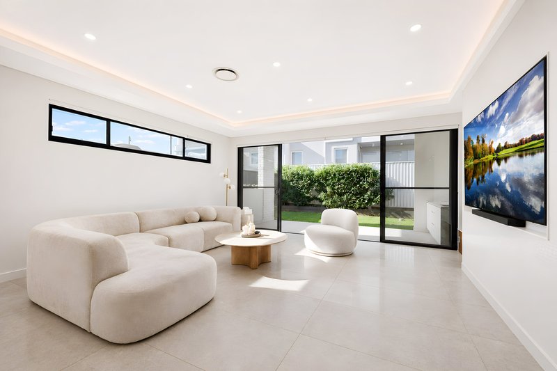 Photo - 22 Fourth Avenue, Condell Park NSW 2200 - Image 3