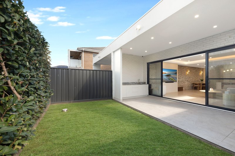 Photo - 22 Fourth Avenue, Condell Park NSW 2200 - Image 10
