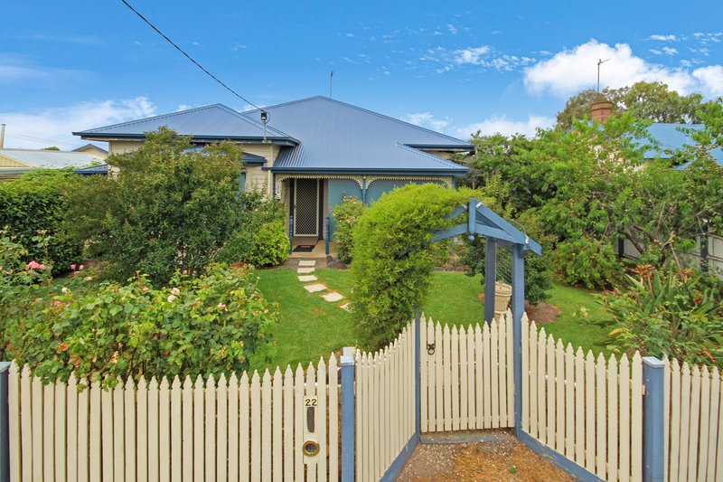 Photo - 22 Francis Street, Horsham VIC 3400 - Image 2