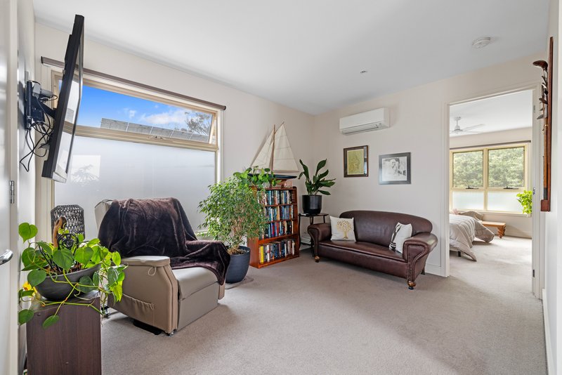 Photo - 2/2 Freda Street, Inverloch VIC 3996 - Image 13