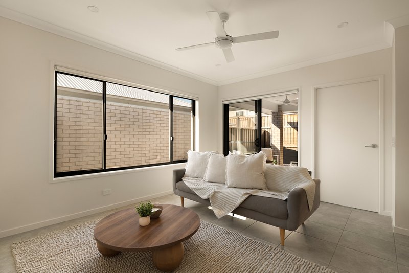 Photo - 22 Freshwater Street, Morayfield QLD 4506 - Image 8