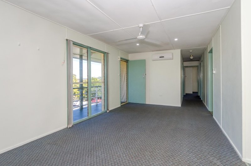 Photo - 22 Garden Street, West Gladstone QLD 4680 - Image 3