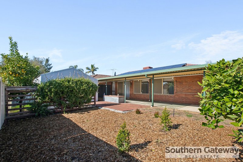 Photo - 22 Garrett Corner, Parmelia WA 6167 - Image 19