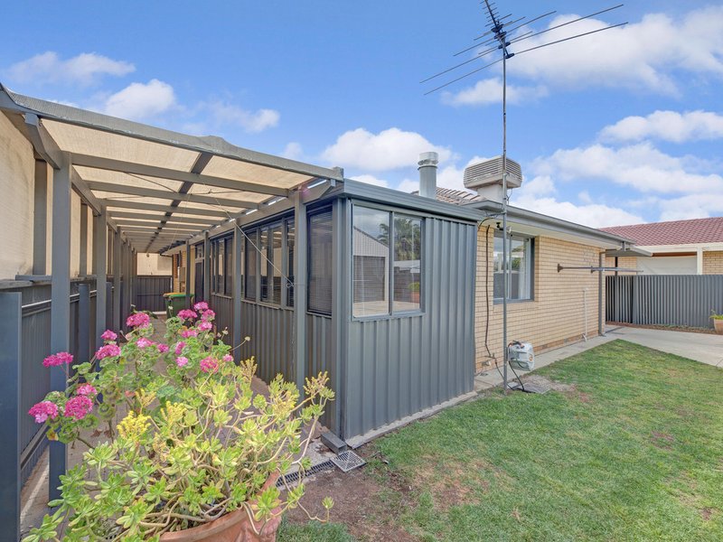 Photo - 22 Gayview Drive, Wodonga VIC 3690 - Image 14