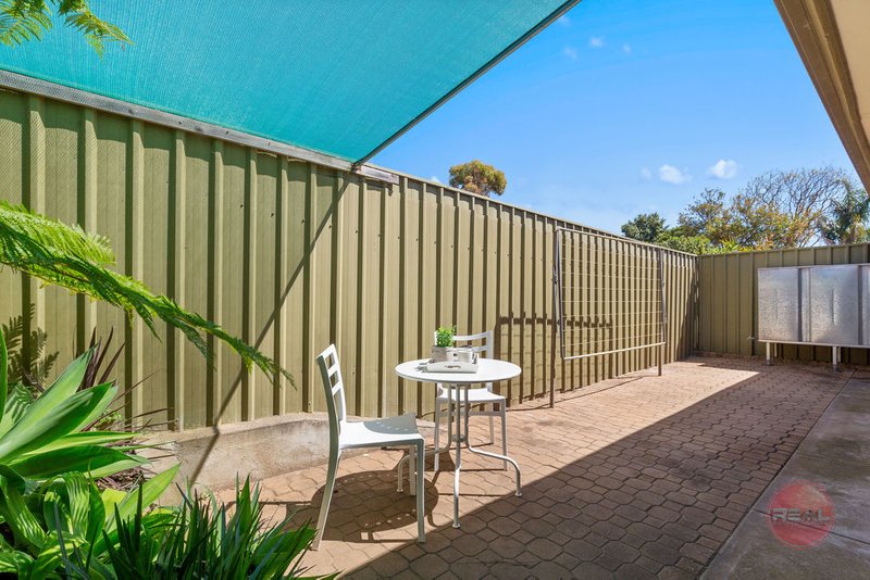 Photo - 2/2 Gilbertson Road, Seacliff Park SA 5049 - Image 11