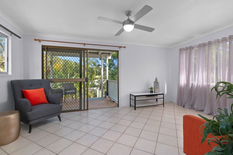 Photo - 22 Gilston Street, Keperra QLD 4054 - Image 3